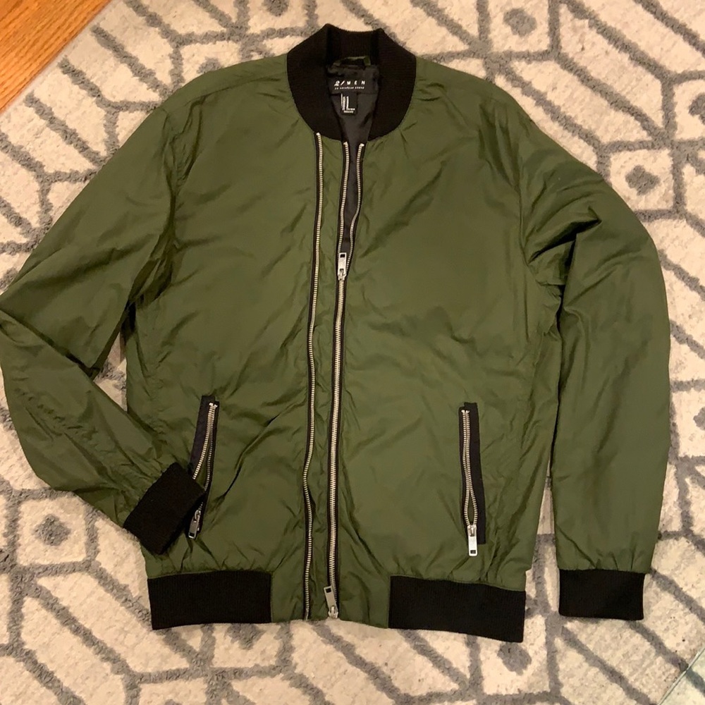 Military Green Light Jacket